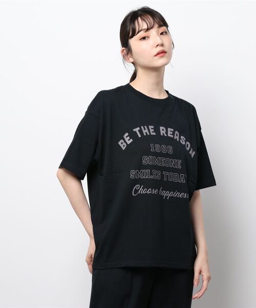 Samansa Mos2（サマンサ モスモス）の「アーチロゴプリントTシャツ（Tシャツ/カットソー・レディース・ブラック/ベージュ/オフホワイト/ブルー/ボルドー・ﾌﾘ-）」の11枚目の写真