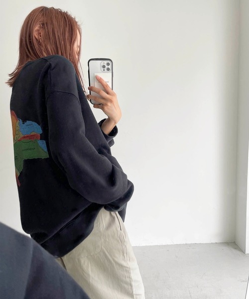 CANAL JEAN（キャナルジーン）の「via j(ヴィアジェイ) "NY MAP"裏毛トレーナー（スウェット・レディース・ホワイト/チャコールグレー/ヘザーグレー・ONE SIZE）」の2枚目の写真