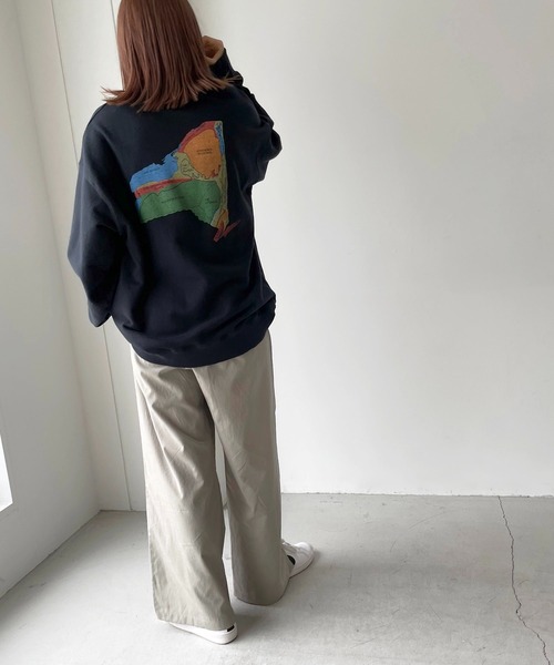 CANAL JEAN（キャナルジーン）の「via j(ヴィアジェイ) "NY MAP"裏毛トレーナー（スウェット・レディース・ホワイト/チャコールグレー/ヘザーグレー・ONE SIZE）」の13枚目の写真