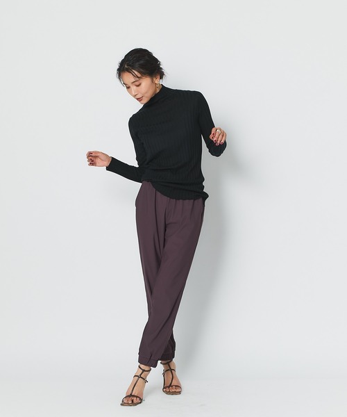 RIVE DROITE(リヴドロワ)の「上質な大人カジュアルが叶う ドロストジョガーパンツ(その他パンツ・レディース・ベージュ/ボルドー/ブラック・36/38)」の8枚目の写真