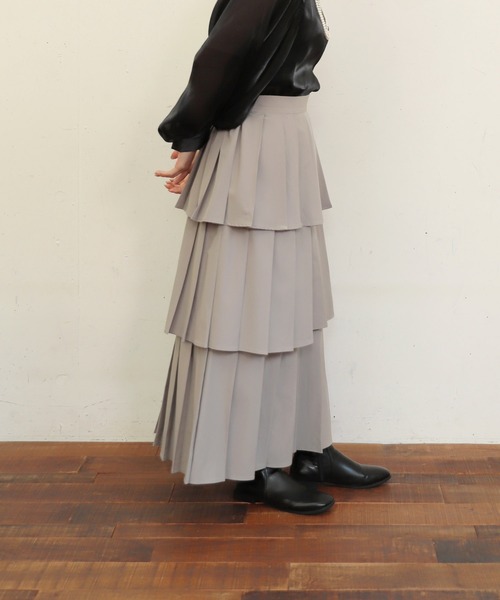 ur,Melty（ユアメルティー）の「3段プリーツスカート（スカート）」 - WEAR 