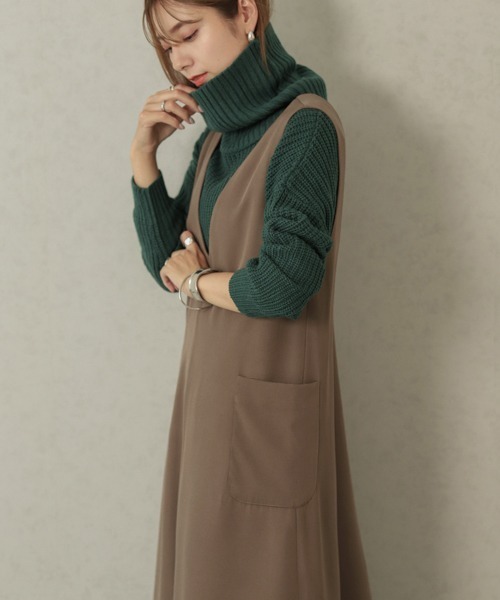 La-gemme（ラジェム）の「センタースリットジャンパースカート（ワンピース・レディース・ブラック/ベージュ/ブラウン/グリーン/マスタード・フリー/C）」の21枚目の写真
