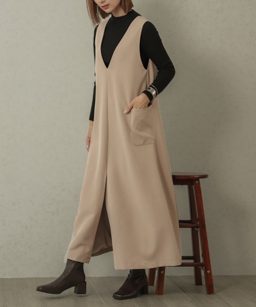 La-gemme（ラジェム）の「センタースリットジャンパースカート（ワンピース・レディース・ブラック/ベージュ/ブラウン/グリーン/マスタード・フリー/C）」の8枚目の写真