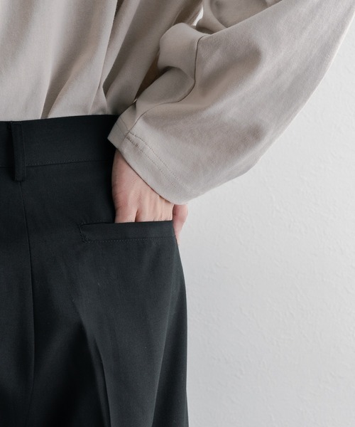 epnok(エプノック)の「ワイドストレートパンツ(スラックス・メンズ・ブラック/ダークグリーン/ベージュ・SMALL/MEDIUM/LARGE)」の19枚目の写真