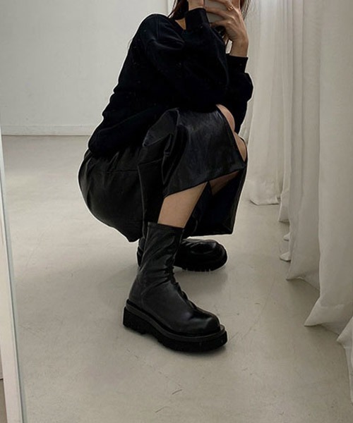 SUGAR BISKET(シュガービスケット)の「バックファスナー厚底ショートブーツ(ブーツ・レディース・ホワイト/ブラック・38/39/35/36/37)」の18枚目の写真