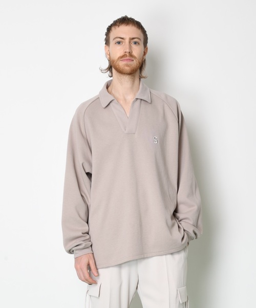 SUPERTHANKS（スーパーサンクス）の「リブ カットソー 刺繍ポイント スキッパーシャツ ビッグシルエット ■セットアップ対応■(ユニセックス)（Tシャツ/カットソー・メンズ・ホワイト/ライトベージュ/サックスブルー/ブラック・M/L/S）」の4枚目の写真