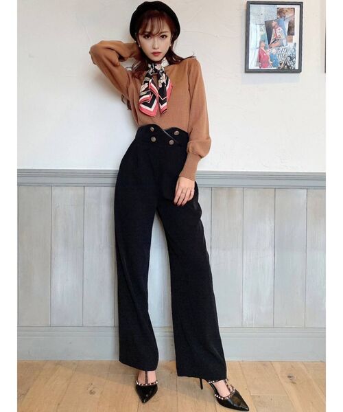 RESEXXY(リゼクシー)の「スタッズピンヒールパンプス(パンプス・レディース・アイボリー/ブラック/その他1・SMALL/MEDIUM/LARGE)」の5枚目の写真