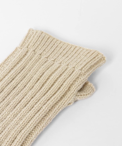KBF(ケイビーエフ)の「ランダムリブアームウォーマー(手袋・レディース・ベージュ/ブラウン/グレー・ONE)」の8枚目の写真