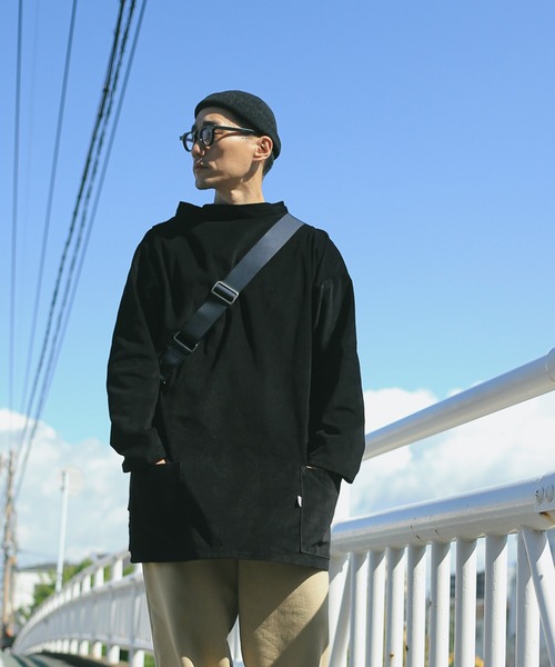 WAIPER.inc(ワイパーインク)の「NEWLYN-C CORDUROY SMOCK ROUND NECK(シャツ/ブラウス・メンズ・ブラック/ネイビー/ブラウン/タン・M/L/XL)」の2枚目の写真