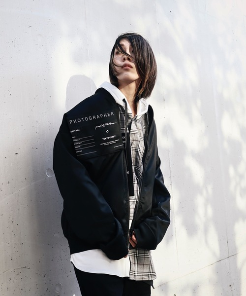 AFYF（エーエフワイエフ）の「AFYFPHOTOGRAPHER MA-1/ビッグシルエット フォトグラファーMA-1（MA-1・メンズ・ブラック/ネイビー/ブラック系その他・22cm）」の13枚目の写真