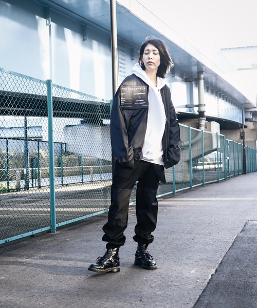 AFYF（エーエフワイエフ）の「AFYFPHOTOGRAPHER MA-1/ビッグシルエット フォトグラファーMA-1（MA-1・メンズ・ブラック/ネイビー/ブラック系その他・22cm）」の22枚目の写真