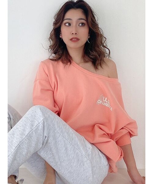 GYDA（ジェイダ）の「BUNNY ISLAND スウェットTOPS（スウェット
