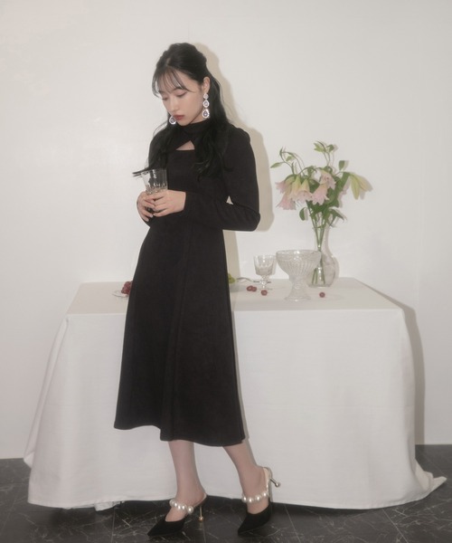 ANDGEEBEE（アンジービー）の「フロントオープンカットワンピ（ワンピース・レディース・ブラック/ネイビー・MEDIUM）」の15枚目の写真