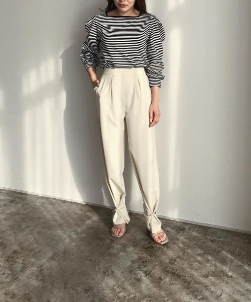 Pierrot（ピエロ）の「スクエアネックボーダーTシャツ（Tシャツ/カットソー・レディース・ブラック/ネイビー/レッド/イエロー・M/L）」の11枚目の写真