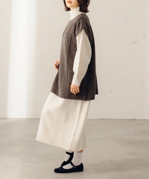 fupel（フぺル）の「キーネックMIXニットベスト（ベスト・レディース・ダークブラウン/ライトグリーン・SMALL/MEDIUM）」の11枚目の写真