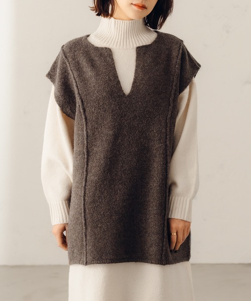 fupel（フぺル）の「キーネックMIXニットベスト（ベスト・レディース・ダークブラウン/ライトグリーン・SMALL/MEDIUM）」の5枚目の写真