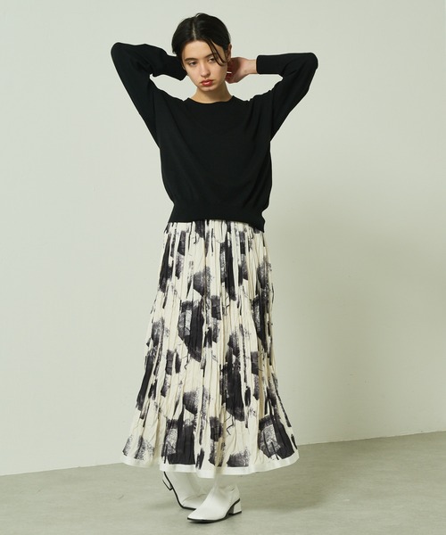 Lui's（ルイス）の「アートプリントプリーツスカート（スカート・レディース・ブラック/アイボリー・FREE）」の14枚目の写真