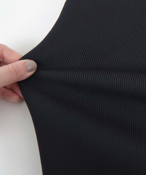 UR'S(ユアーズ)の「Vネックニットベスト(ベスト・レディース・ネイビー/ブラック/アイボリー・M/S/L)」の20枚目の写真