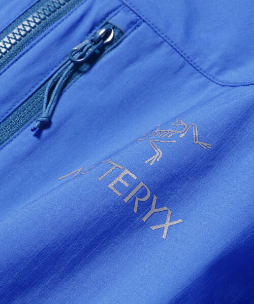 ARC'TERYX（アークテリクス）の「ARC’TERYX / Squamish Hoody（ブルゾン・メンズ・ブラック/ブルー/オレンジ・LARGE/X-LARGE/MEDIUM/XX-LARGE/SMALL）」の14枚目の写真