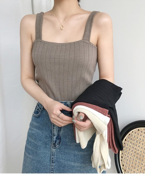 yuue' ( wear )（ユーイ）の「シンプルリブニットタンクトップ（タンクトップ・レディース・ホワイト/ブラック/カーキ/ライトベージュ・FREE）」の20枚目の写真