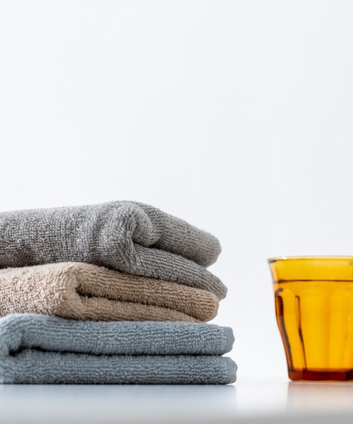 OMNES（オムネス）の「FLUFFY TOWEL バスタオルセット (2枚組)（タオル・レディース・ホワイト/ベージュ/ブラウン/グレー/カーキ/ブルーグレー/ホワイト系その他/チャコール/ホワイト系その他2/ネイビー/アイボリー/ピンク・FREE）」の17枚目の写真