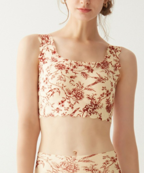 Tuche(トゥシェ)の「Tuche/トゥシェ 縫い目が無くて低刺激 ナイトブラ 保湿加工付き(ナイトブラ・レディース・ベージュ系その他/ライトピンク/グレー系その他/クリーム/ライトブラウン/グレー系その他2/ライトブルー/イエロー系その他・MEDIUM/LARGE/X-LARGE)」の6枚目の写真