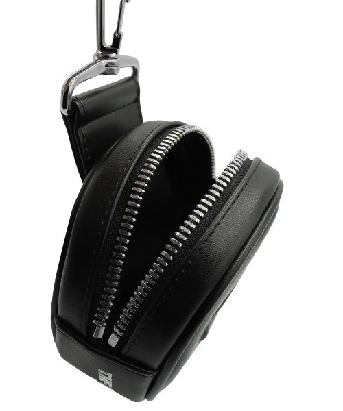 【Rest & Recreation】ロゴ付きミニボックスレザーポーチ♡ OY（オーワイ）の「【OY/オーワイ】LOGO COIN POUCH BAG/ロゴ