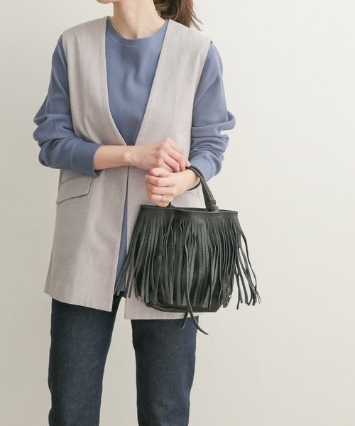 URBAN RESEARCH DOORS（アーバンリサーチドアーズ）の「コットンノーカラーベスト（ベスト・レディース・グレー系その他/ベージュ系その他・1）」の4枚目の写真