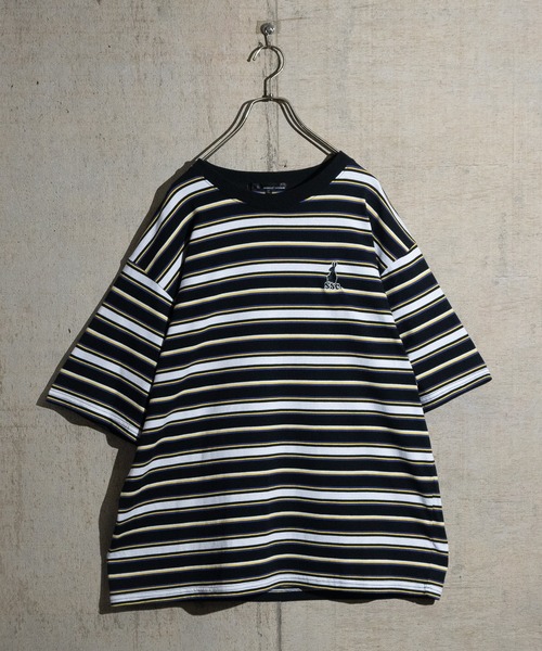 JOHN'S CLOSET(ジョンズクローゼット)の「【13】マルチボーダー胸刺繍Tシャツ(Tシャツ/カットソー・メンズ・ブラック/グリーン/オフホワイト/ホワイト/ブラック系その他/パープル・MEDIUM/LARGE)」の4枚目の写真