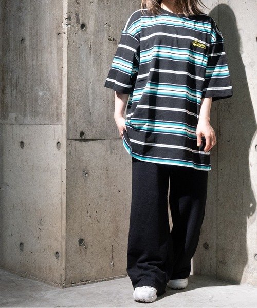 JOHN'S CLOSET(ジョンズクローゼット)の「【13】マルチボーダー胸刺繍Tシャツ(Tシャツ/カットソー・メンズ・ブラック/グリーン/オフホワイト/ホワイト/ブラック系その他/パープル・MEDIUM/LARGE)」の16枚目の写真