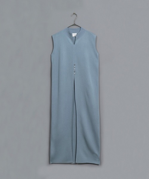 &g'aime（アンジェム）の「【&g’aime】センタースリットノースリーブニット（ニット/セーター・レディース・ライトブルー/ブラック/グレイッシュベージュ・FREE）」の19枚目の写真