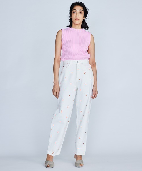 DOUBLE STANDARD CLOTHING(ダブルスタンダードクロージング)の「ビジューボタン付ノースリーブリブニット(ニット/セーター・レディース・オフホワイト/サックスブルー/ピンク・FREE)」の16枚目の写真