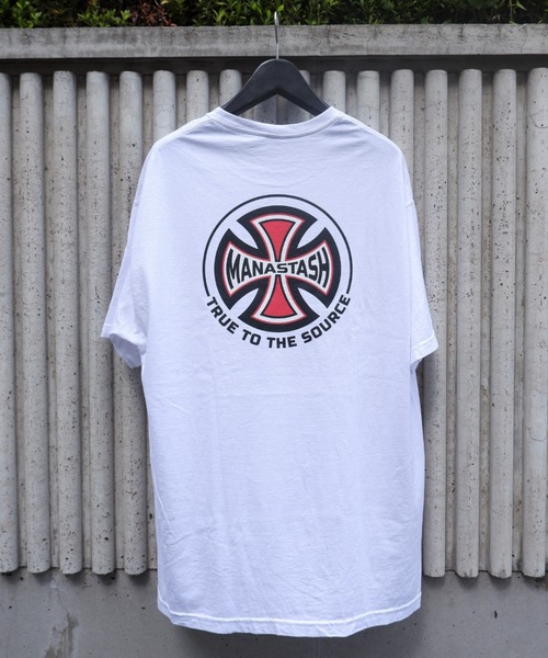 MANASTASH（マナスタッシュ）の「【直営店限定】MANASTASH/マナスタッシュ　BAR CROSS TEE バークロスティー　Tシャツ（Tシャツ/カットソー・メンズ・ホワイト/ブラック・MEDIUM/LARGE/X-LARGE）」の2枚目の写真
