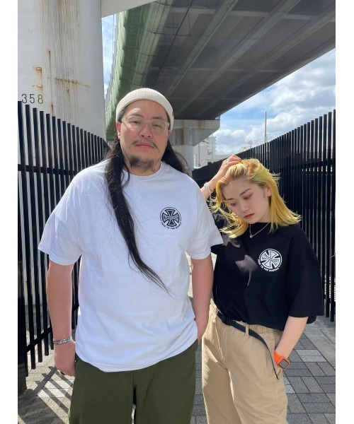 MANASTASH（マナスタッシュ）の「【直営店限定】MANASTASH/マナスタッシュ　BAR CROSS TEE バークロスティー　Tシャツ（Tシャツ/カットソー・メンズ・ホワイト/ブラック・MEDIUM/LARGE/X-LARGE）」の6枚目の写真