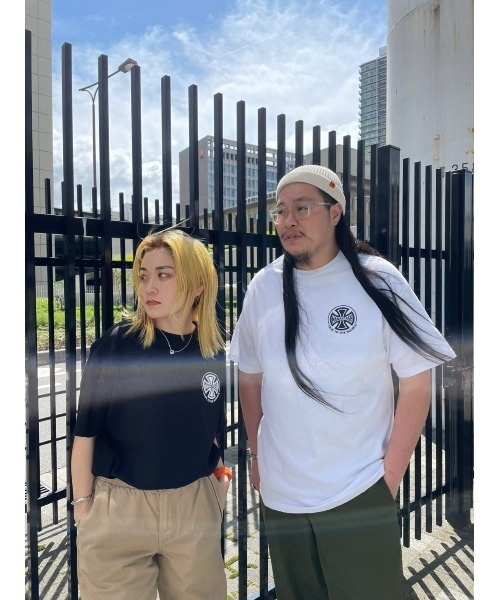 MANASTASH（マナスタッシュ）の「【直営店限定】MANASTASH/マナスタッシュ　BAR CROSS TEE バークロスティー　Tシャツ（Tシャツ/カットソー・メンズ・ホワイト/ブラック・MEDIUM/LARGE/X-LARGE）」の13枚目の写真