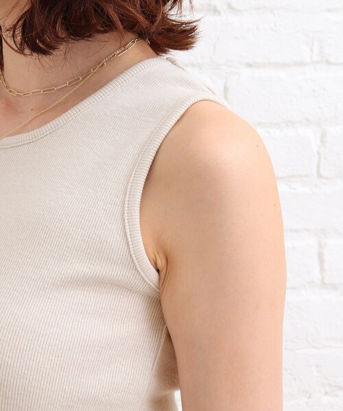 SHOO・LA・RUE（シューラルー）の「◆スパンテレコベーシックタンクトップ（タンクトップ・レディース・ナチュラル/ブラック/ベージュ・03/02）」の8枚目の写真