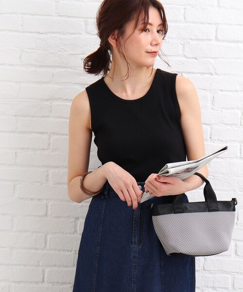 SHOO・LA・RUE（シューラルー）の「◆スパンテレコベーシックタンクトップ（タンクトップ・レディース・ナチュラル/ブラック/ベージュ・03/02）」の11枚目の写真