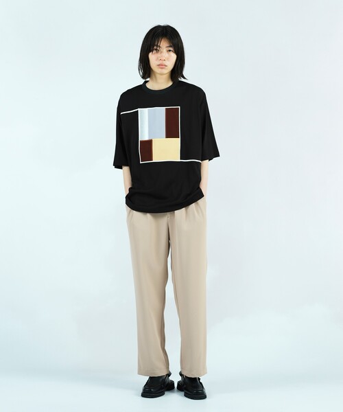 tk.TAKEO KIKUCHI（ティーケータケオキクチ）の「◆ジオメエンブロアマウントカットソー（Tシャツ/カットソー・メンズ・ブラック/オフホワイト・02/03）」の16枚目の写真