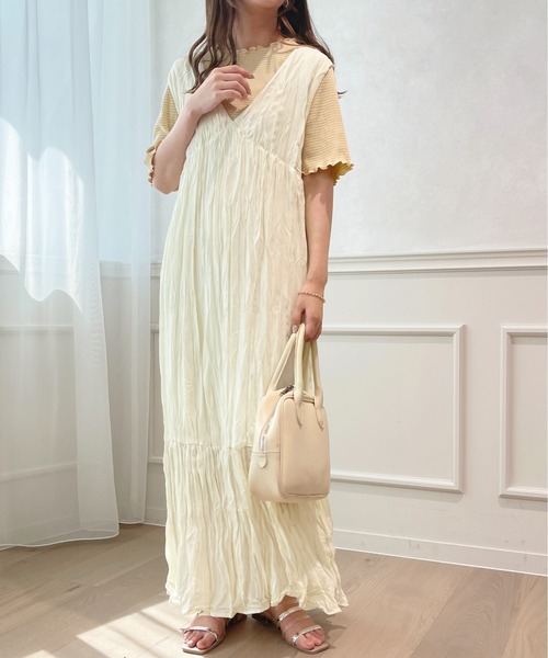 apres jour(アプレジュール)の「クリンクルキャミワンピース【ZOZOTOWN限定アイテム】(ワンピース・レディース・ブラック/アイボリー/ライトベージュ・X-LARGE/フリー)」の16枚目の写真