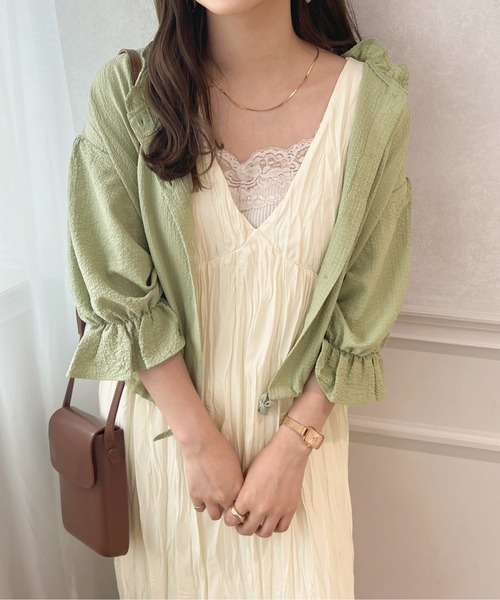 apres jour(アプレジュール)の「クリンクルキャミワンピース【ZOZOTOWN限定アイテム】(ワンピース・レディース・ブラック/アイボリー/ライトベージュ・X-LARGE/フリー)」の9枚目の写真