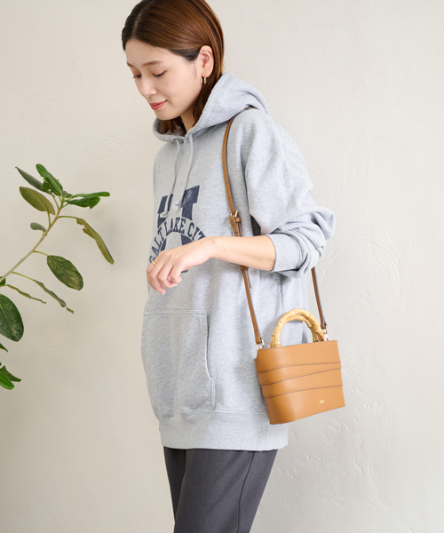 JOURNAL STANDARD(ジャーナルスタンダード)の「フェードロゴフーディー(パーカー・レディース・ブラック系その他/グレー系その他/ネイビー・FREE)」の14枚目の写真