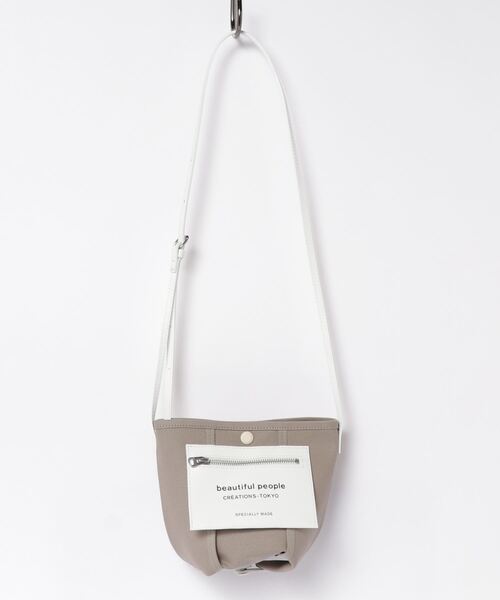 beautiful people（ビューティフルピープル）の「beautiful people “LINING LOGO POCKET” ミニショルダーバック（ショルダーバッグ・レディース・ブラック/オフホワイト/グレー・FREE）」の16枚目の写真