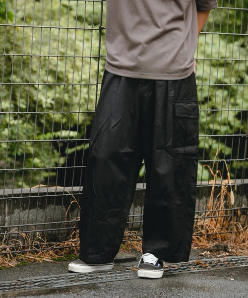 BROKEN BASE（ブロークンベース）の「カーゴポケットバルーンパンツ（カーゴパンツ・メンズ・ブラック/オリーブ・MEDIUM/LARGE）」の10枚目の写真