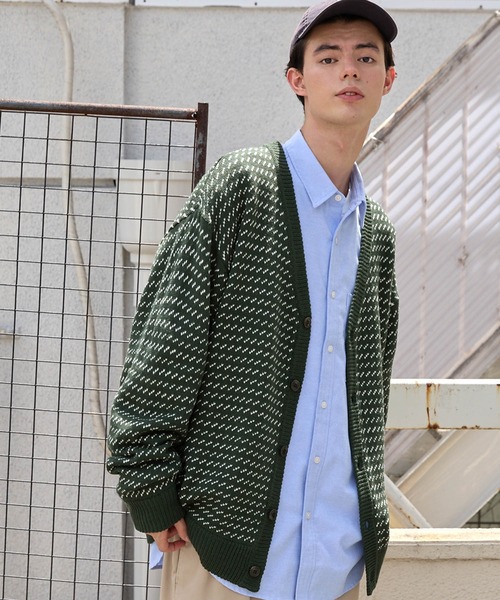 BARK MANHATTAN（バークマンハッタン）の「オーバーサイズ バーズアイ ニットカーディガン（カーディガン/ボレロ・メンズ・グリーン/ネイビー/ブラック/ブラウン/レッド・L/M）」の14枚目の写真