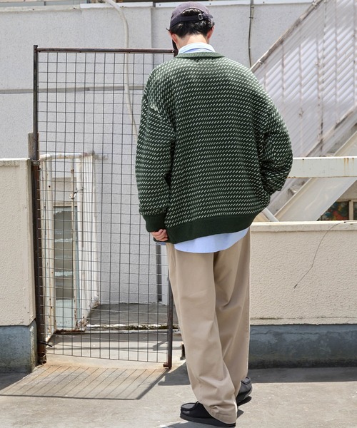 BARK MANHATTAN（バークマンハッタン）の「オーバーサイズ バーズアイ ニットカーディガン（カーディガン/ボレロ・メンズ・グリーン/ネイビー/ブラック/ブラウン/レッド・L/M）」の18枚目の写真