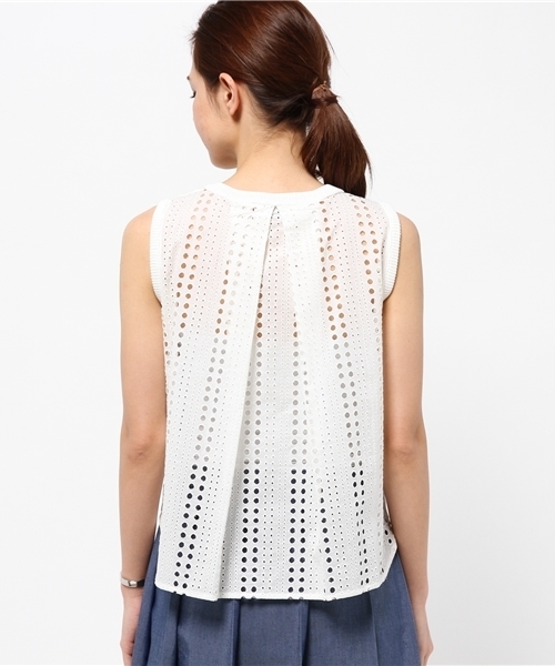 PRINGLE 1815(プリングル1815)の「ラインドットレースコンビノースリーブニット (ニット/セーター・レディース・ホワイト/ブラック・MEDIUM)」の5枚目の写真
