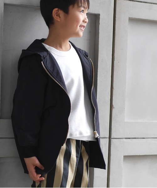 MAKE YOUR DAY（メイクユアデイ）の「ロング丈ナイロンフーディー■80～140cm（ナイロンジャケット・キッズ・ブラウン/ブラック/カーキ・110/100/140/120/130/80/90）」の2枚目の写真