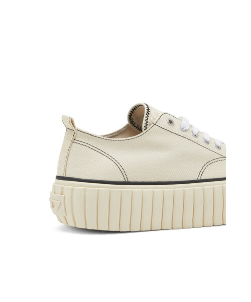 DIESEL（ディーゼル）の「レディース デニム ローカット スニーカー（スニーカー・レディース・エンジ/ホワイト/ブラック・38/36/39/35/37/40）」の8枚目の写真