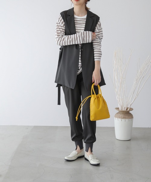 frames RAY CASSIN（フレームスレイカズン）の「販売停止中※※WEB限定 合皮2WAYミニBAG（ハンドバッグ・レディース・ブラック/イエロー/ブルー/アイボリー/グレイッシュベージュ/テラコッタ・FREE）」の19枚目の写真