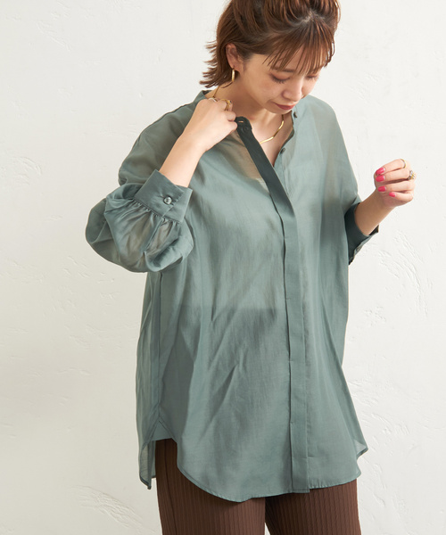 B.C STOCK（ベーセーストック）の「シアシャツ（シャツ/ブラウス・レディース・グリーン/サックスブルー/ブラウン/チャコールグレー・FREE）」の3枚目の写真